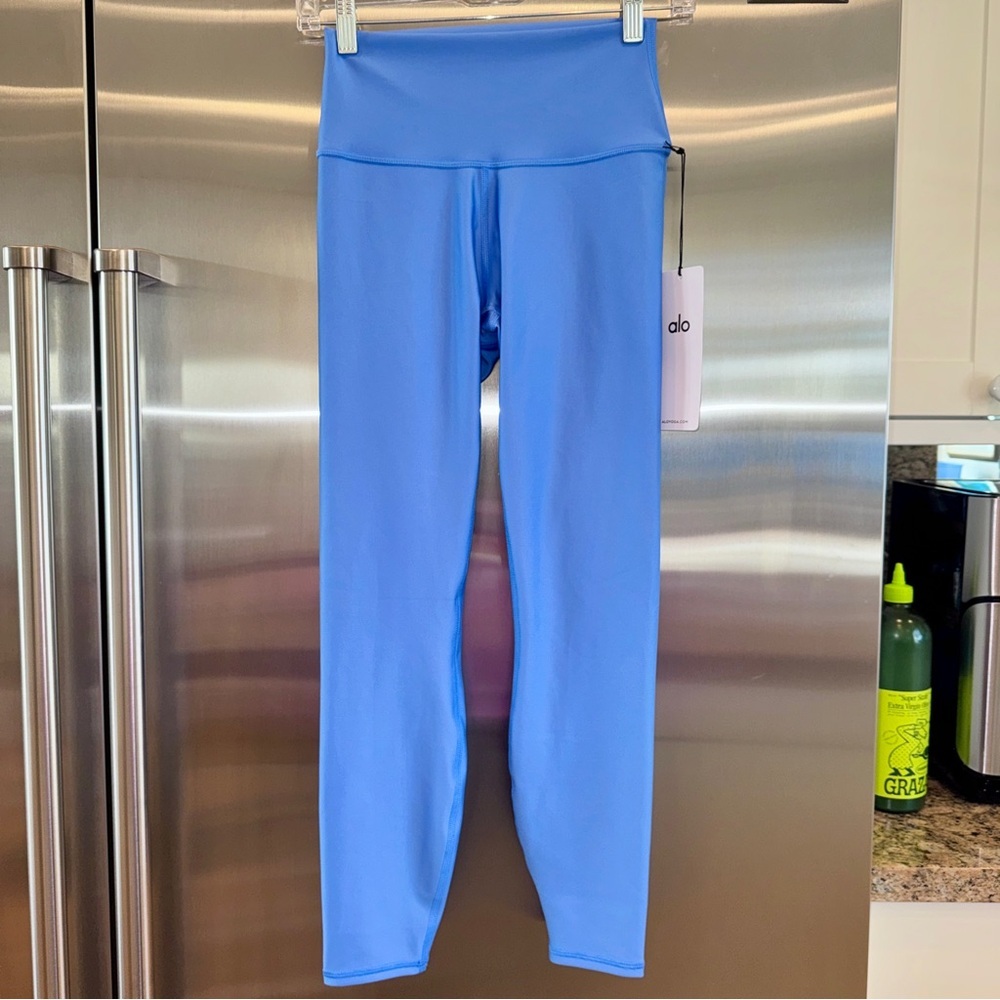 NWT Alo 7/8 Airlift High Waist Legging - Crystal Clear Blue Brand New Yoga Pants